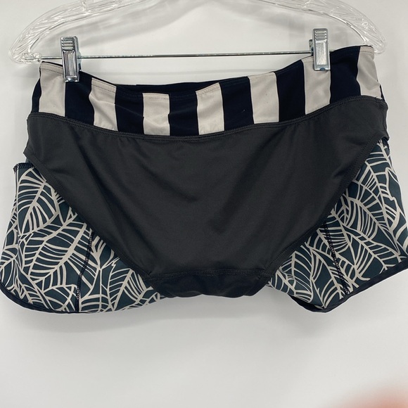 Lululemon Run: Speed Short *2-way Stretch Pretty Palm Black Angel Wing / Black - Picture 5 of 10